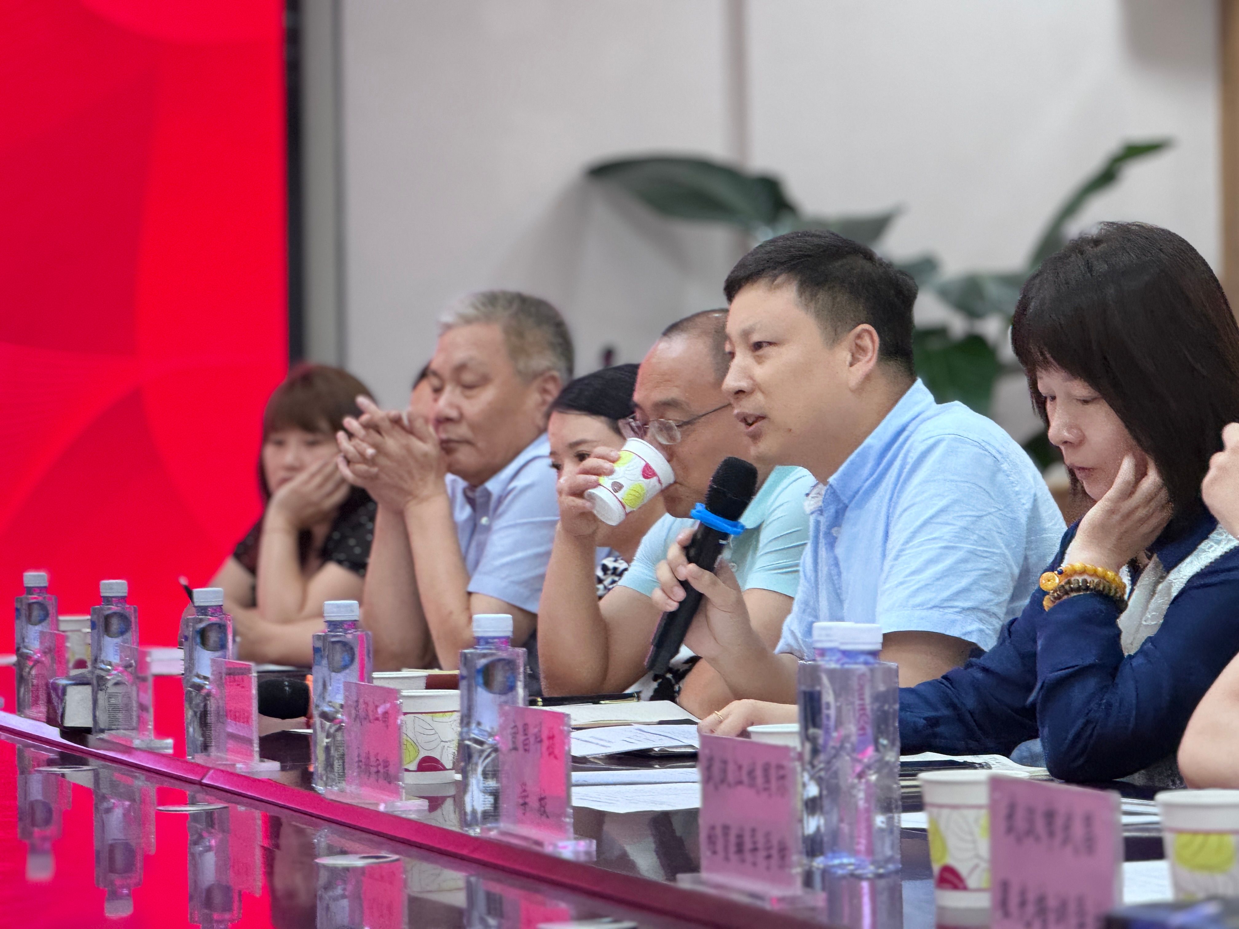 【新(xin)聞動(dòng)态】攜手共研，凝(ning)心聚(ju)力(li) | 武漢科(ke)技(ji)大(da)學(xué)高(gao)等(deng)學(xué)歷(li)繼續教育2025年(nian)湖(hú)北省校外教學(xué)點工(gong)作(zuò)座談會順利召開
